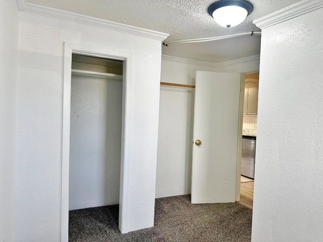 928 39th Street SE, Minot, ND 58701