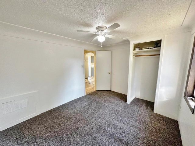 928 39th Street SE, Minot, ND 58701