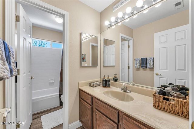 1880 Tess Way, Reno, NV 89511