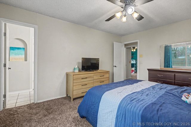 3809 S Poplar Avenue, Broken Arrow, OK 74011