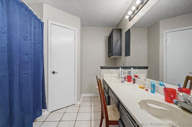 3809 S Poplar Avenue, Broken Arrow, OK 74011