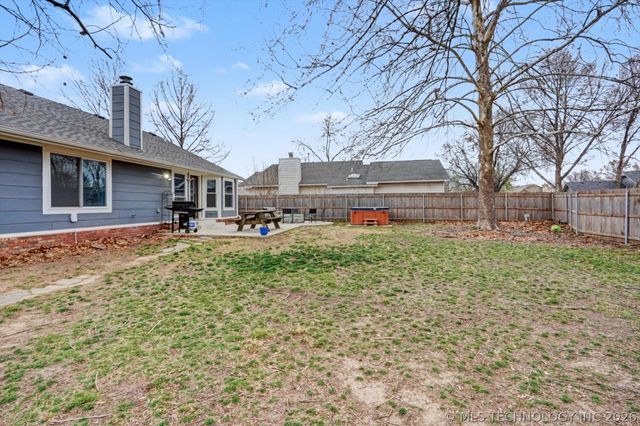 3809 S Poplar Avenue, Broken Arrow, OK 74011