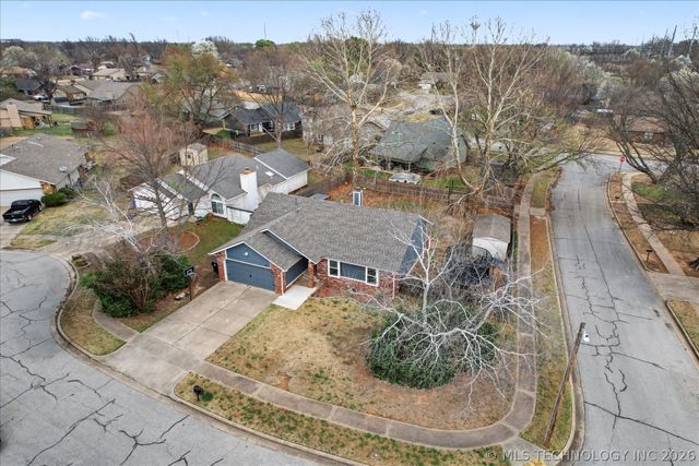 3809 S Poplar Avenue, Broken Arrow, OK 74011