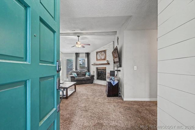 3809 S Poplar Avenue, Broken Arrow, OK 74011