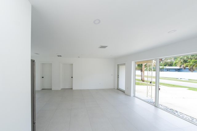 2160 SW 16th Court, Fort Lauderdale, FL 33312