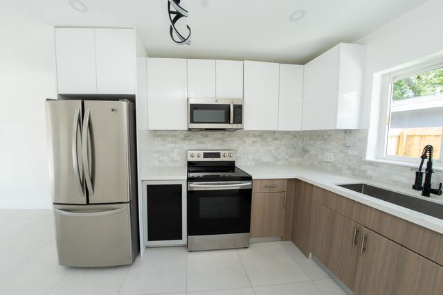 2160 SW 16th Court, Fort Lauderdale, FL 33312