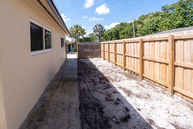 2160 SW 16th Court, Fort Lauderdale, FL 33312