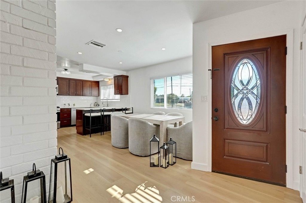 8612 Mason, Winnetka, CA 91306 — photo 4