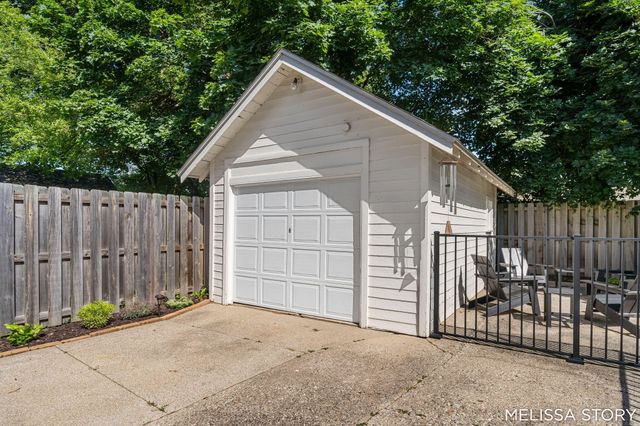 1011 Beechwood Street Ne, City Of Grand Rapids, MI 49505