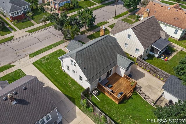 1011 Beechwood Street Ne, City Of Grand Rapids, MI 49505