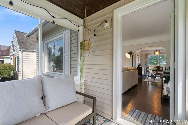 1011 Beechwood Street Ne, City Of Grand Rapids, MI 49505