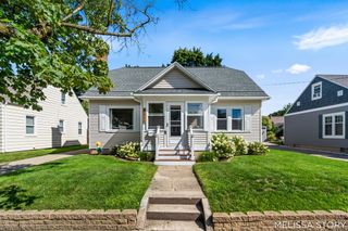 1011 Beechwood Street Ne, City Of Grand Rapids, MI 49505