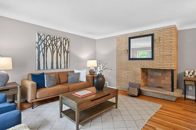 2742 Xenwood Avenue S, Saint Louis Park, MN 55416