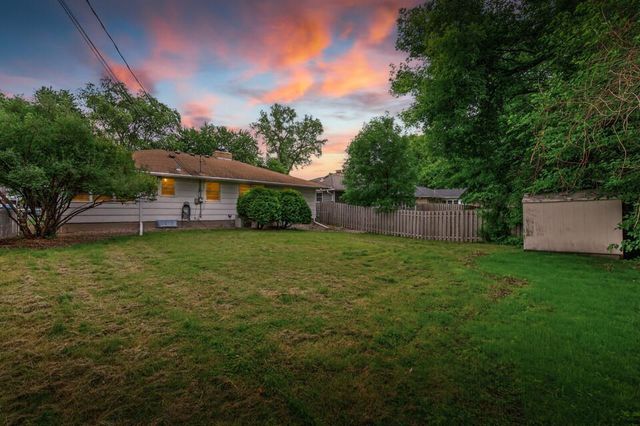 2742 Xenwood Avenue S, Saint Louis Park, MN 55416