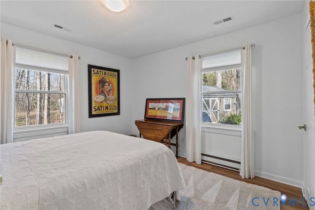 16 McCutcheon Ave, Columbia, VA 23038