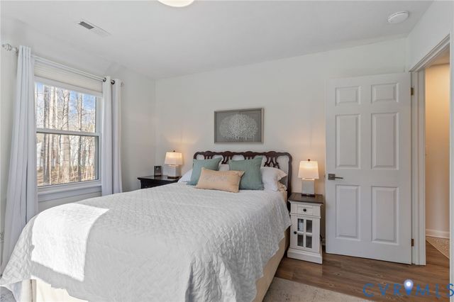 16 McCutcheon Ave, Columbia, VA 23038