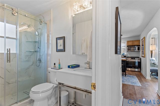 16 McCutcheon Ave, Columbia, VA 23038