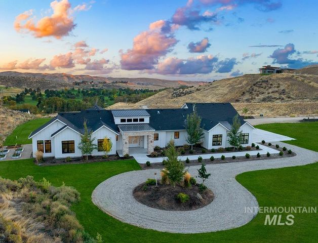 6534 N High Valley Way, Boise, ID 83714 property photo