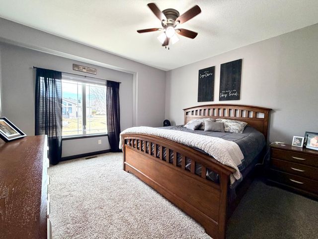 1781 Donavon Drive, Worthington, MN 56187