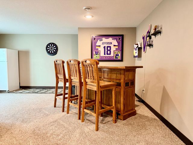 1781 Donavon Drive, Worthington, MN 56187