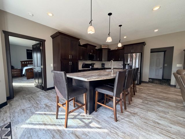 1781 Donavon Drive, Worthington, MN 56187