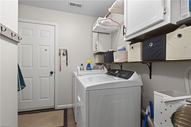 5328 Rockingham DR, Williamsburg, VA 23188