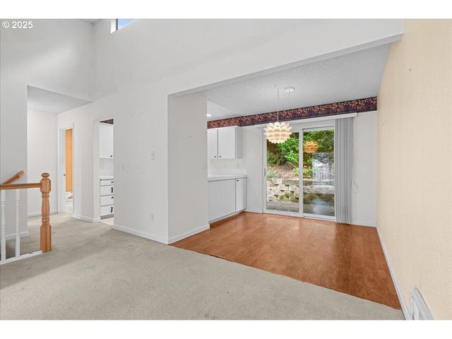 3816 BOTTICELLI St, Lake Oswego, OR 97035