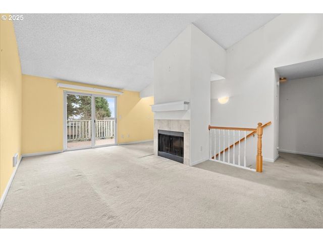 3816 BOTTICELLI St, Lake Oswego, OR 97035