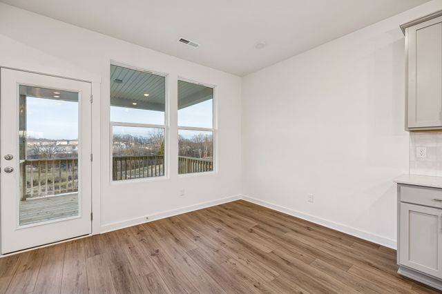 8037 Netterfield Drive, White House, TN 37188