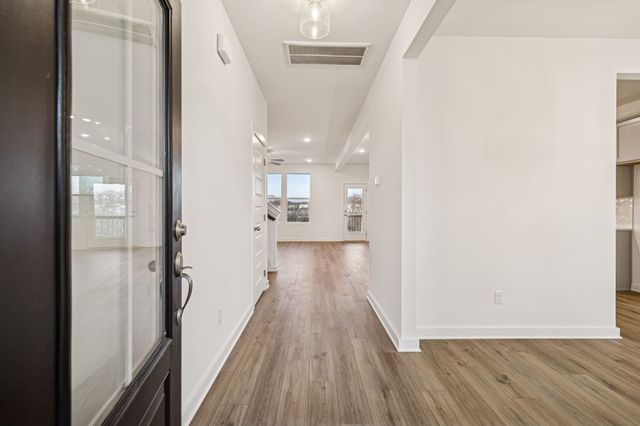 8037 Netterfield Drive, White House, TN 37188