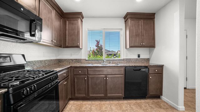 747 Marcus Ct, Merced, CA 95341