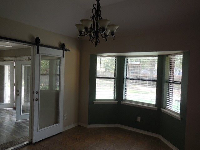 6767 Spring Valley Drive, Shreveport, LA 71107