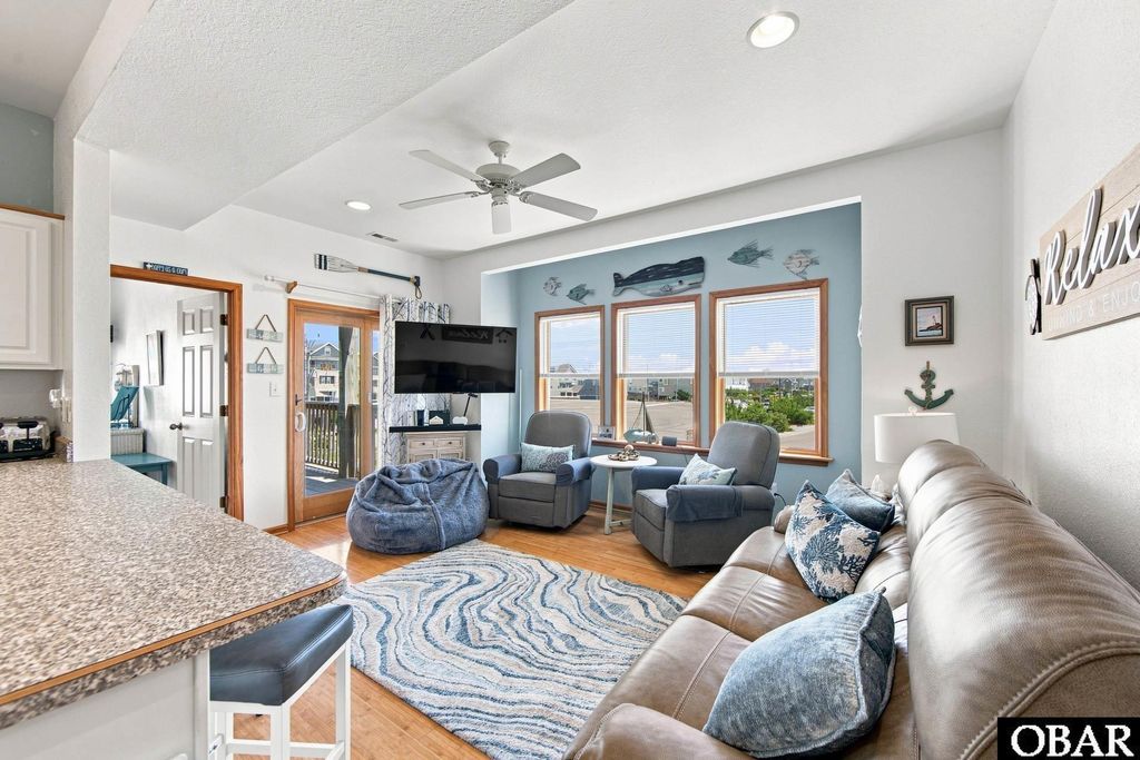 Image 2 of property listing at 2016 S Virginia Dare Trail Unit 202, Kill Devil Hills, NC 27948