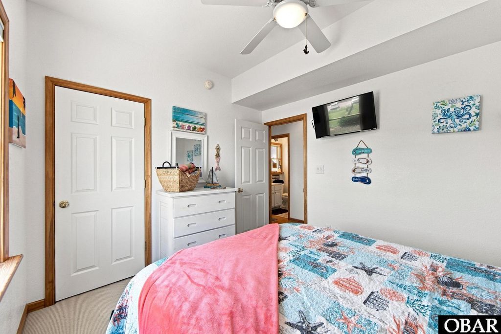 Image 31 of property listing at 2016 S Virginia Dare Trail Unit 202, Kill Devil Hills, NC 27948