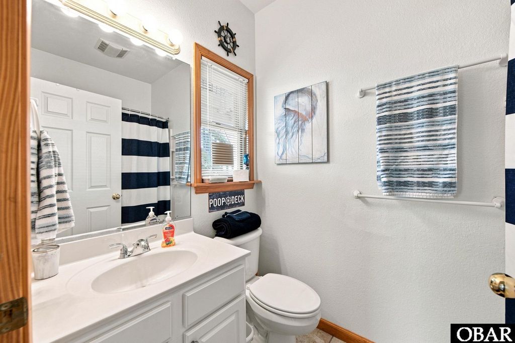 Image 32 of property listing at 2016 S Virginia Dare Trail Unit 202, Kill Devil Hills, NC 27948