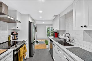 85 Ivy NE Trail, Atlanta, GA 30342
