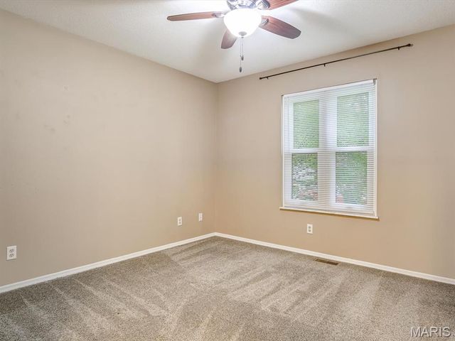 1028 Meadow Lake Drive, Maryville, IL 62062
