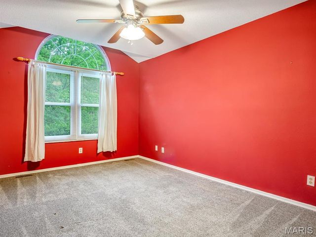 1028 Meadow Lake Drive, Maryville, IL 62062