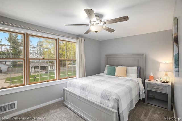 304 Oak Street, Linden, MI 48451