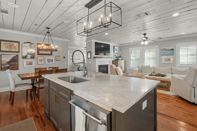 704 Barnes Street, Mckinney, TX 75069