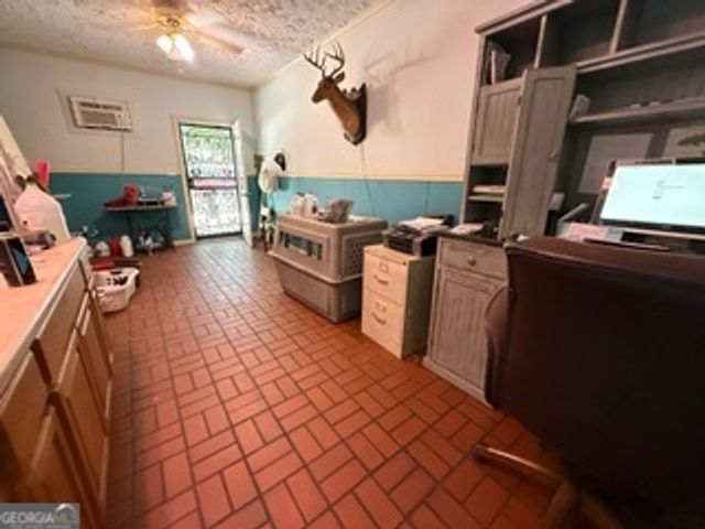 905 E Atlanta Road, Stockbridge, GA 30281