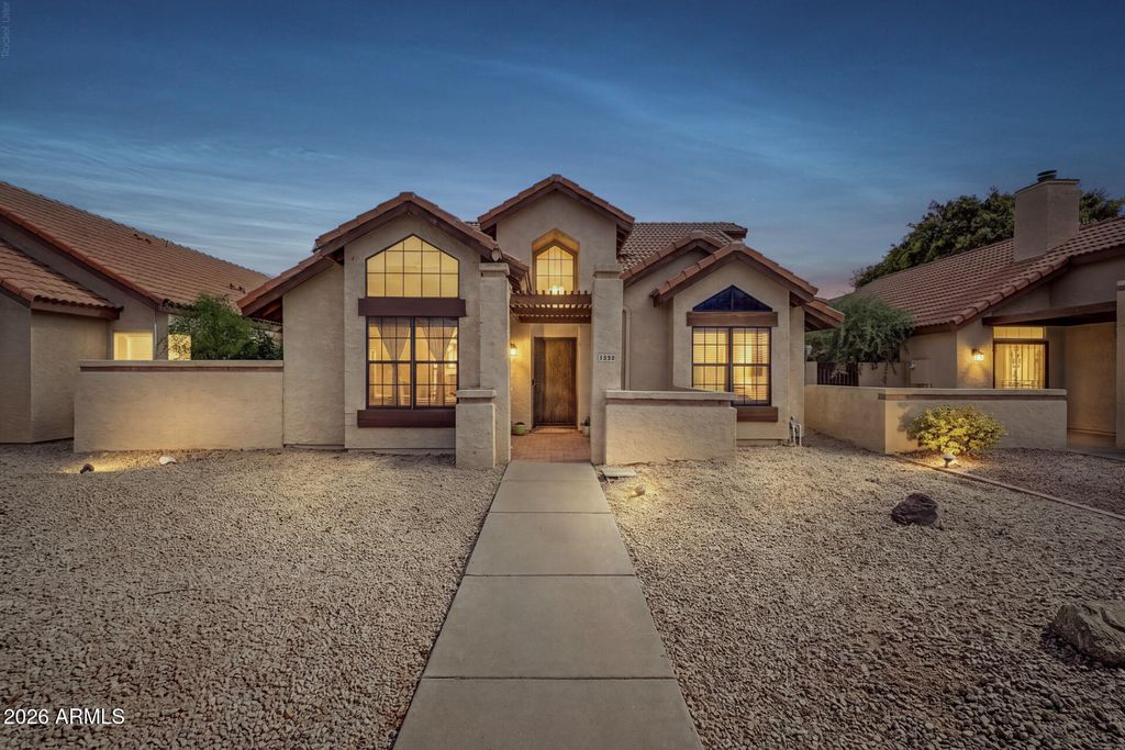 1839 E SECRETARIAT Drive, Tempe, AZ 85284 — exterior