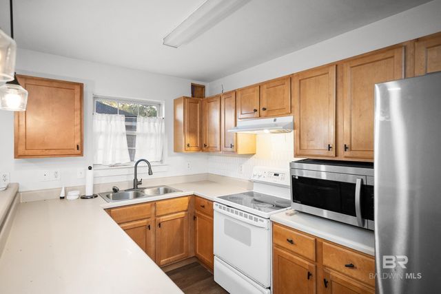 2008 Ridgewood Drive, Lillian, AL 36549