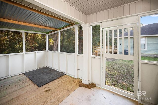 2008 Ridgewood Drive, Lillian, AL 36549