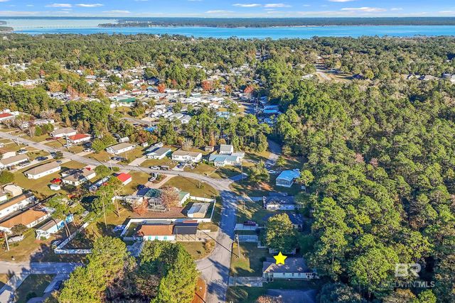 2008 Ridgewood Drive, Lillian, AL 36549