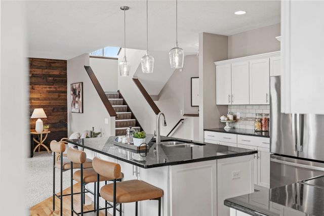 16202 Tahinka Place NW, Prior Lake, MN 55372