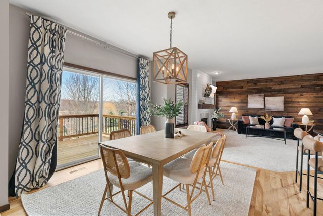 16202 Tahinka Place NW, Prior Lake, MN 55372