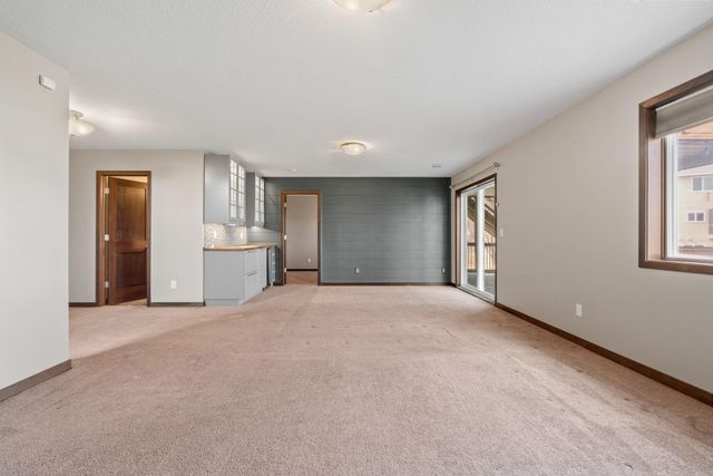 16202 Tahinka Place NW, Prior Lake, MN 55372