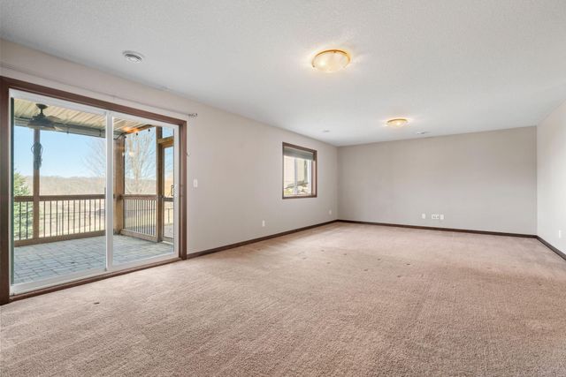 16202 Tahinka Place NW, Prior Lake, MN 55372