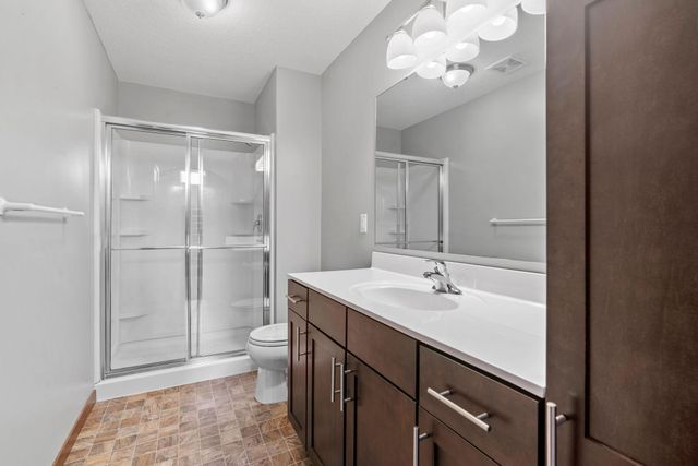 16202 Tahinka Place NW, Prior Lake, MN 55372